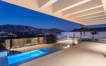 Property slide 42