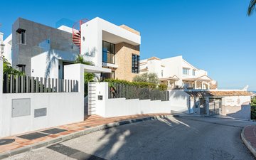 Property slide 9
