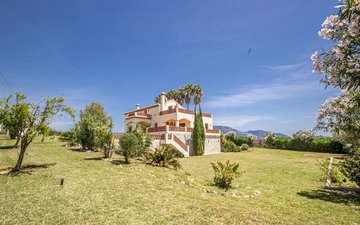 Property slide 29