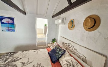 Property slide 21