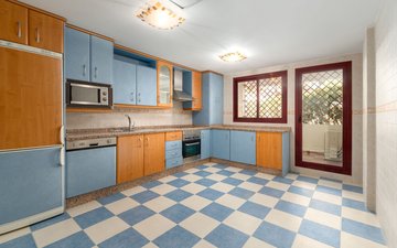 Property slide 8