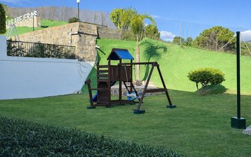Property slide 15