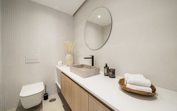 Property slide 19