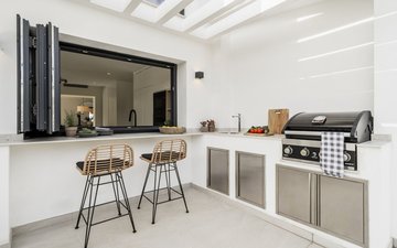 Property slide 21