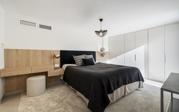 Property slide 24