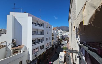 Property slide 19