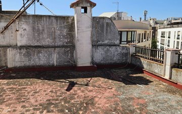 Property slide 22