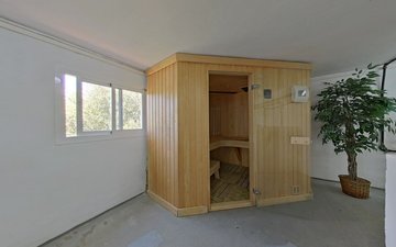 Property slide 16