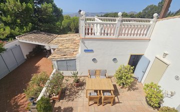 Property slide 26