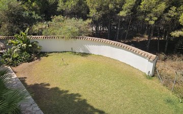 Property slide 28