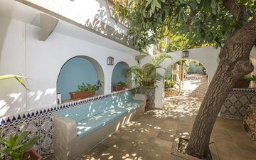 Property slide 27
