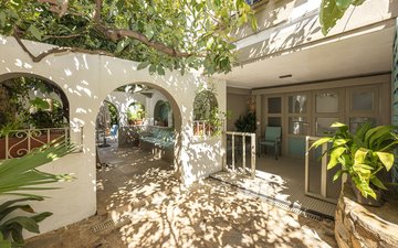 Property slide 28