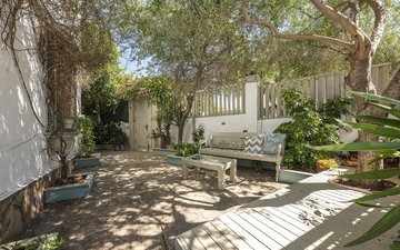 Property slide 31