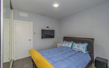 Property slide 25