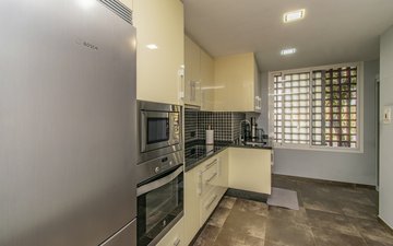 Property slide 30