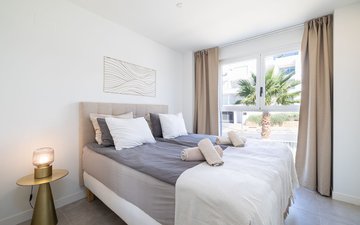 Property slide 10