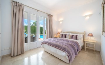 Property slide 16