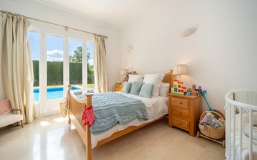 Property slide 19