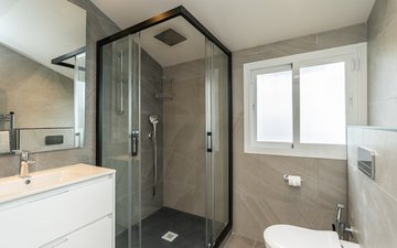 Property slide 19
