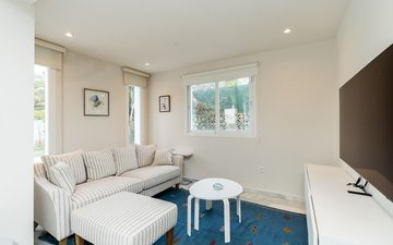 Property slide 25