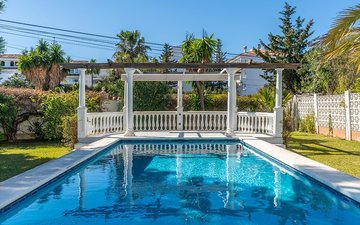 Property slide 30