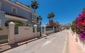 Property slide 10