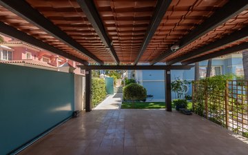 Property slide 40