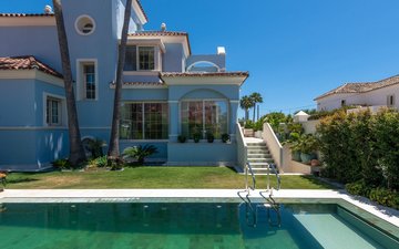 Property slide 7
