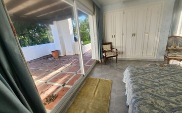 Property slide 23