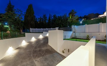 Property slide 30