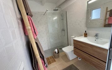 Property slide 15