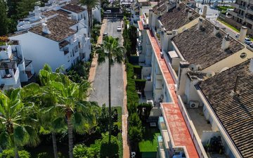 Property slide 21