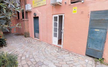 Property slide 17