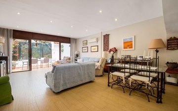 Property slide 18