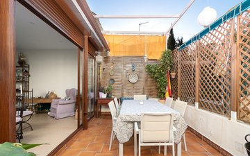 Property slide 20