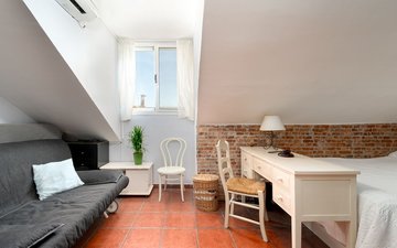 Property slide 25