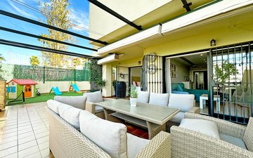 Property slide 24