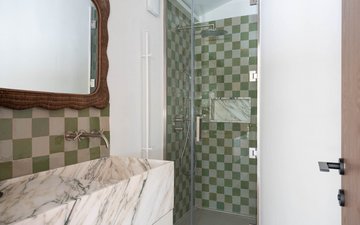 Property slide 20