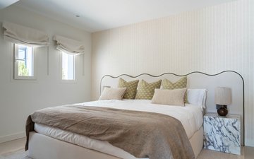 Property slide 25