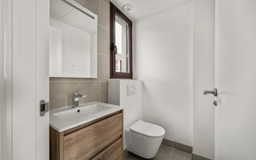 Property slide 20