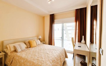 Property slide 20