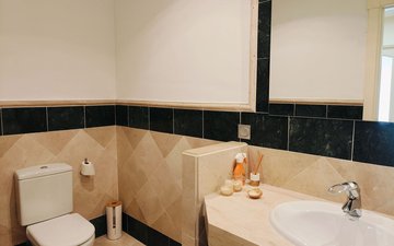 Property slide 21