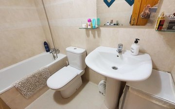 Property slide 10