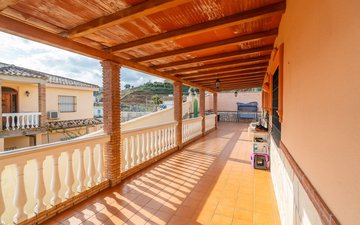Property slide 21