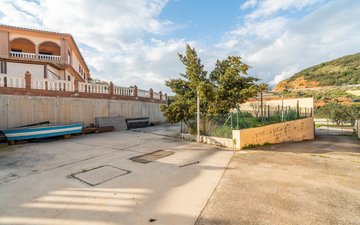 Property slide 53