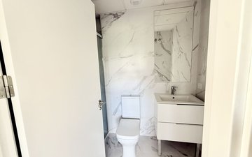 Property slide 21