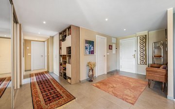 Property slide 20