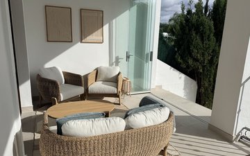 Property slide 21