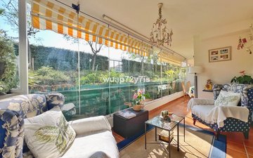 Property slide 18