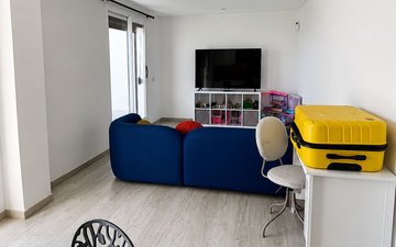 Property slide 20